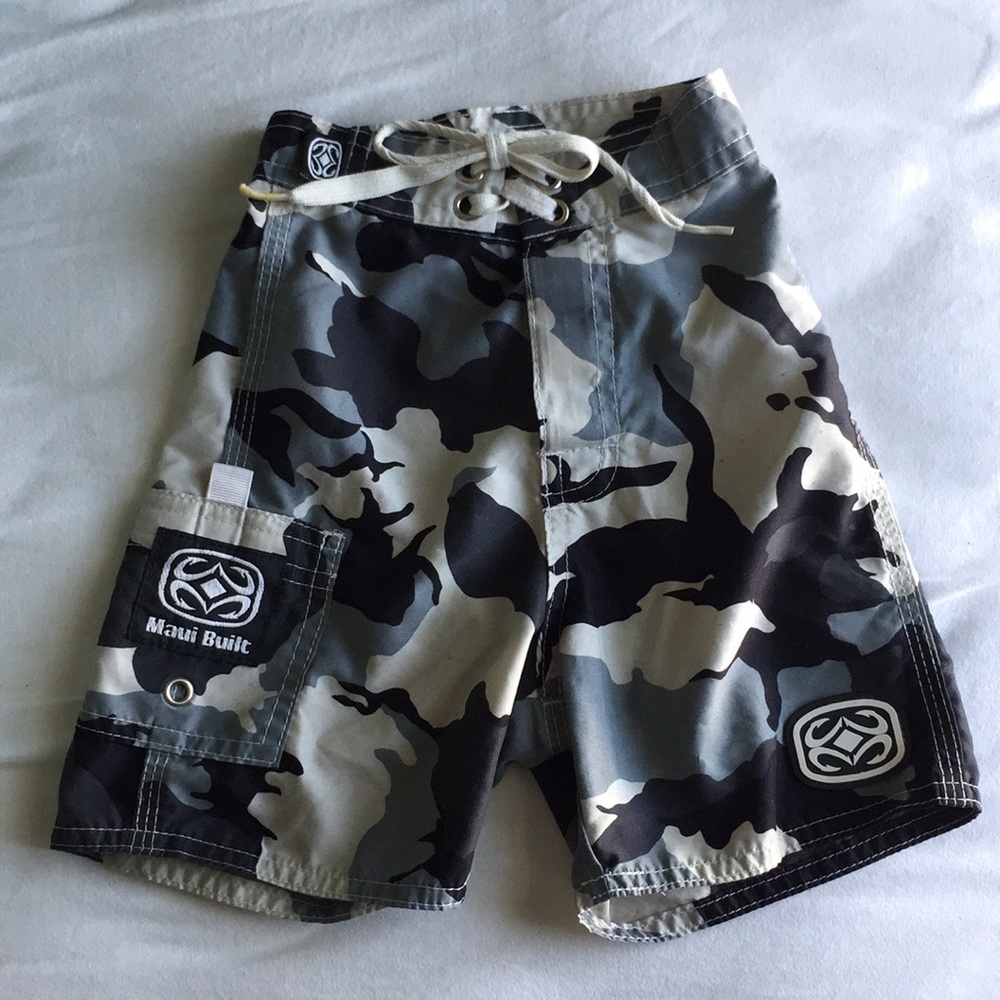 Maui Built 🤙🏽baby boardshorts